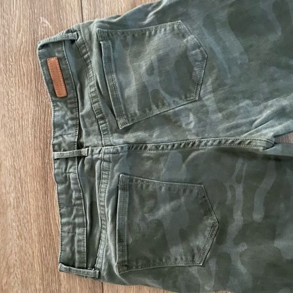 Social Standard by Sanctuary High Rise Skinny Army Print Women’s Jegging Sz 6/28 - Picture 9 of 12